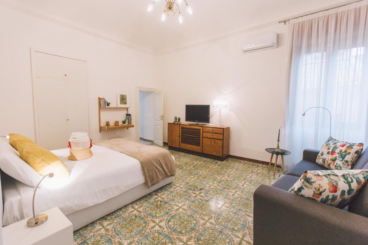 Le Muse Di Apollo Apartment Сиракуза Екстериор снимка